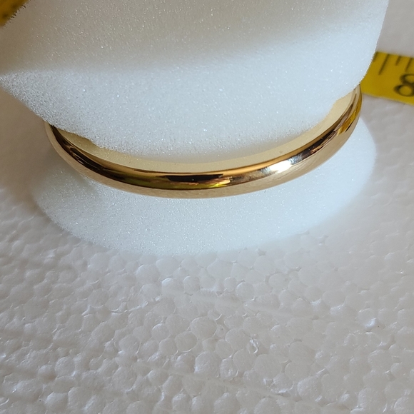 Ladies bangle watch - Picture 4 of 6